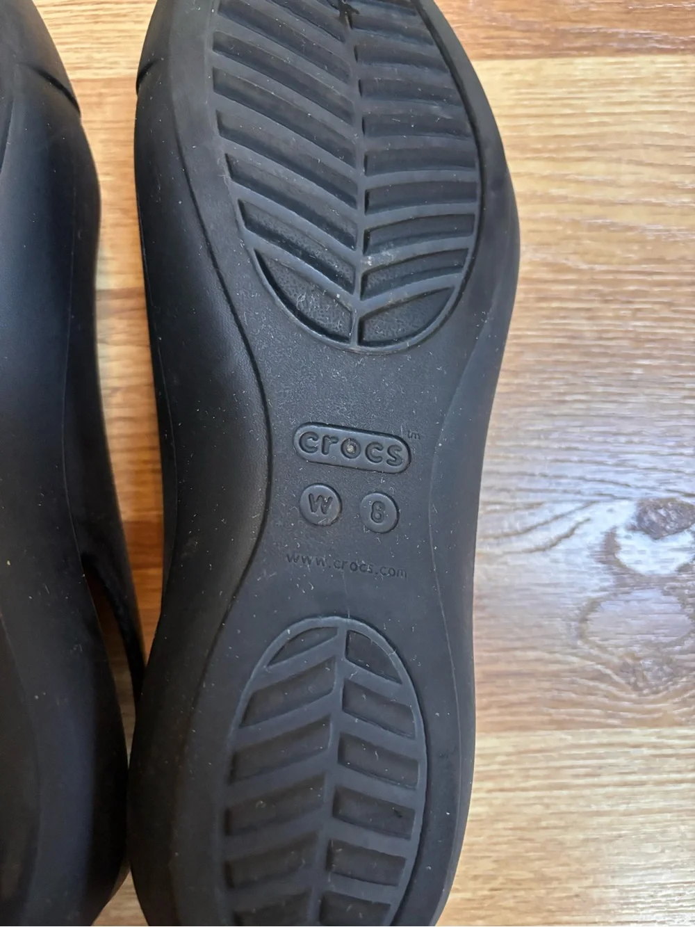 Crocs Iconic Comfort Siennna Flats Womens Size 8 Black